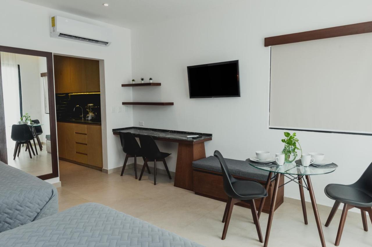 Phantom Suites Плайя-дель-Кармен Екстер'єр фото