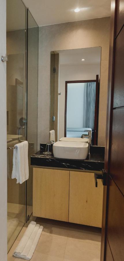 Phantom Suites Плайя-дель-Кармен Екстер'єр фото